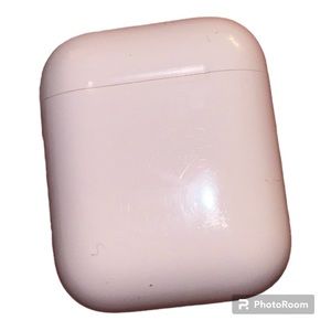 Air Pod Generation 1 USED but Good condition